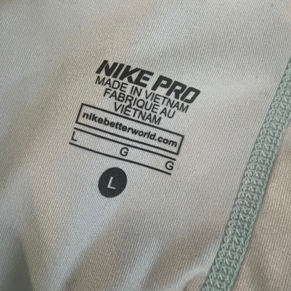Nike Pros Spandex - Large - Picture 4 of 4